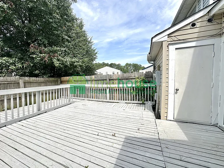 3207 Creekside Dr — Photo 16