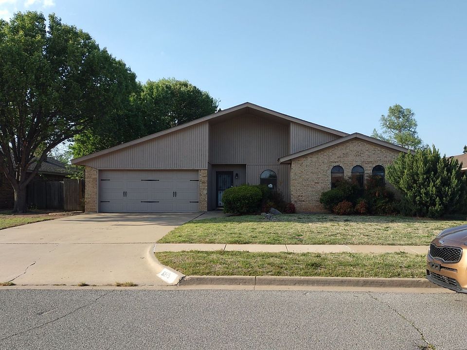 1st image of 6815 NW Ferris Pl