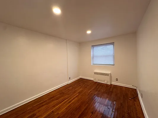 Rented by Azure Realty NY LLC | media 8