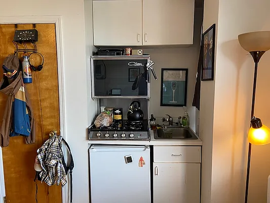 Rented by Garfield Realty  | media 8