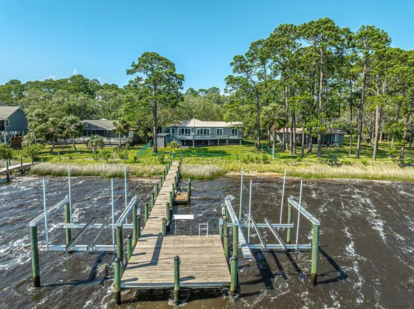 2323 Surf Rd, Panacea, FL 32346