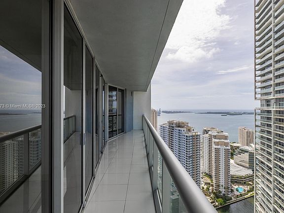 2nd image of 475 Brickell Ave APT 4013