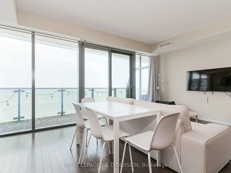 390 Cherry St #3105 — Photo 6