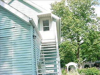 2nd image of 721 S Main St