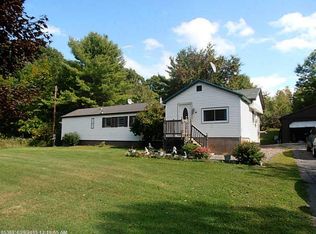 772 Main St, Bradley, ME 04411