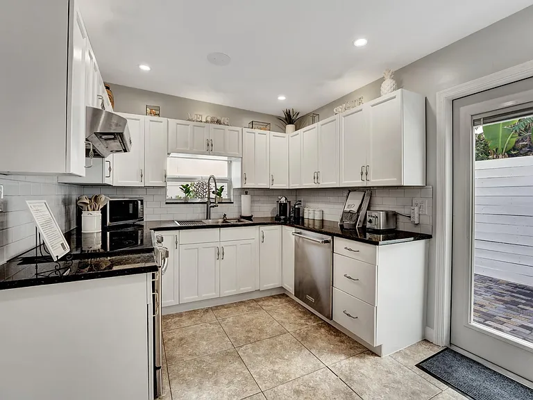 12 Briny Breezes Blvd — Photo 10