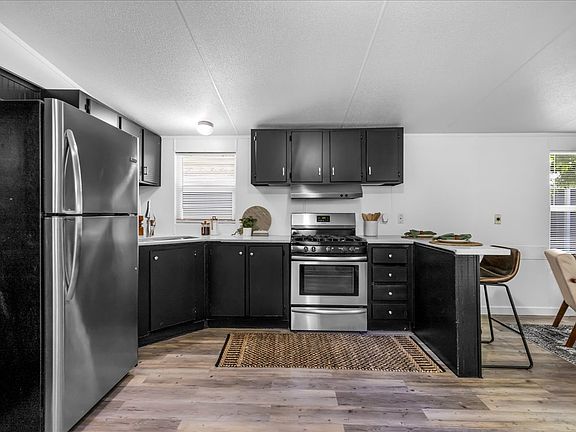 3rd image of 48 E Apollo Way S #48