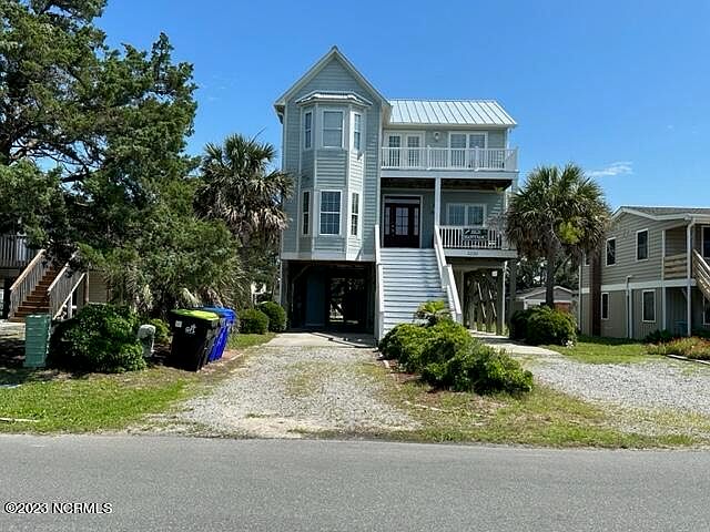 1st image of 2220 E Dolphin Drive