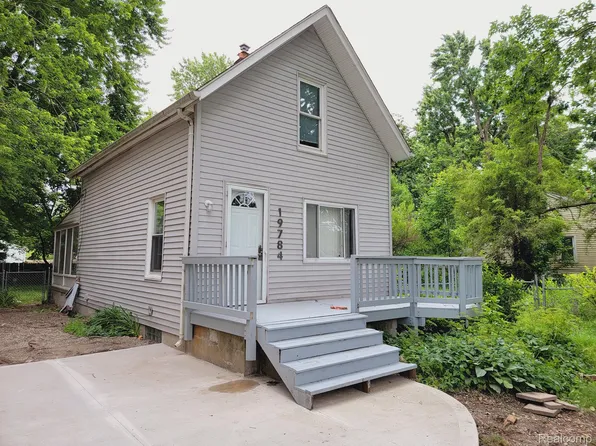 19784 Poinciana, Redford, MI 48240