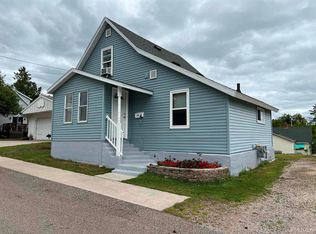 506 Elm St, Norway, MI 49870