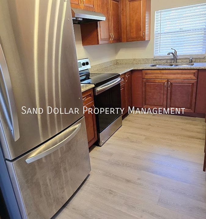 1st image of 550 Forest Lake Dr