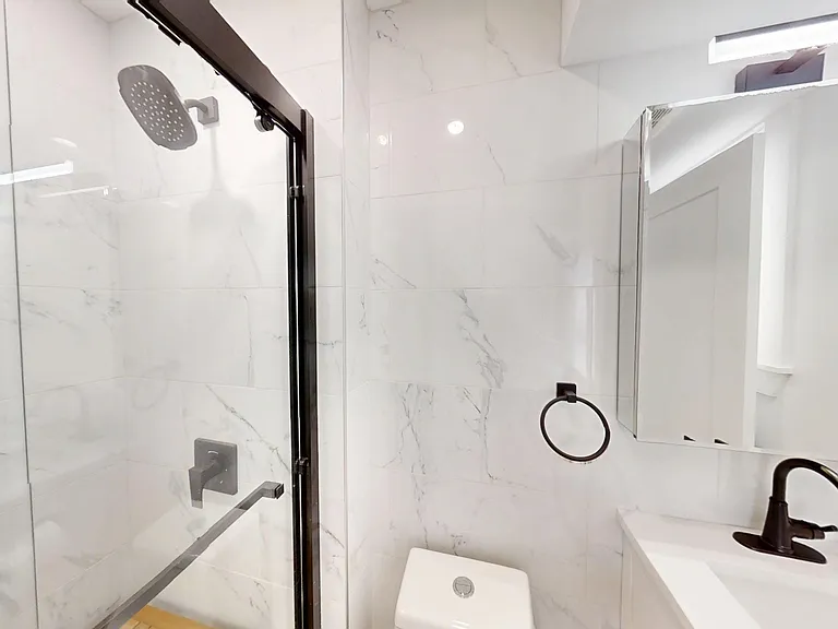 36 Shepard St #B — Photo 6