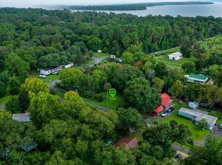 103 Helen Pl, Crescent City, FL 32112