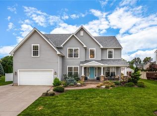 37355 Pebble Ct, North Ridgeville, OH 44039