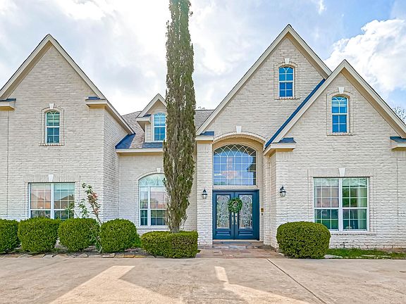 5th image of 8127 Cicada Dr