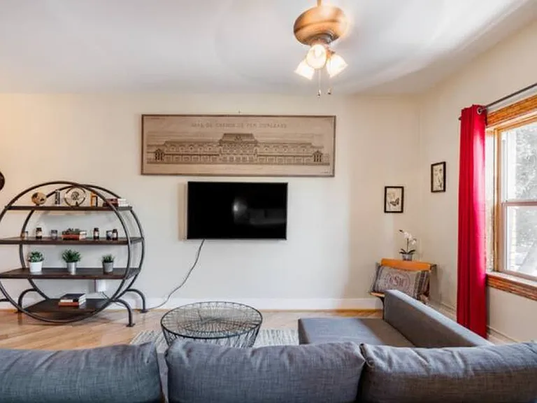 4648 Hollywood Blvd #101 — Photo 3