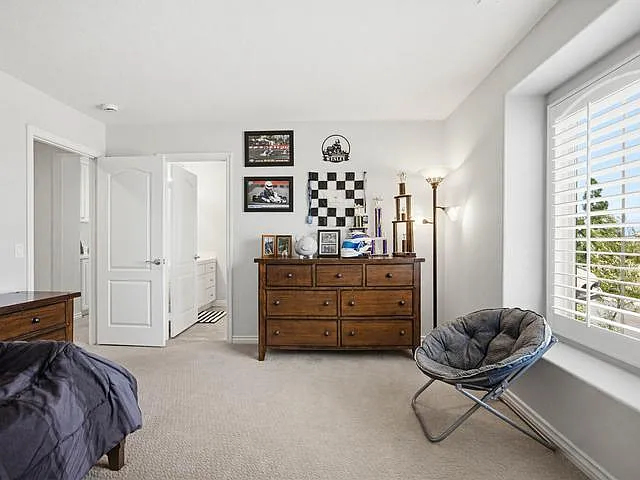 3238 Elysia St — Photo 47