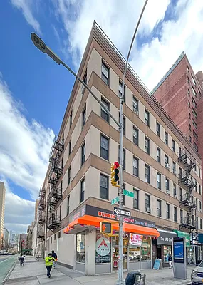 Rented by (Legacy) NY Quality Living Uptown | media 22