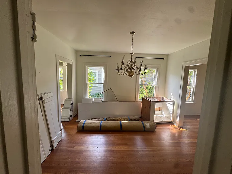 Dining room current (under renovation)
