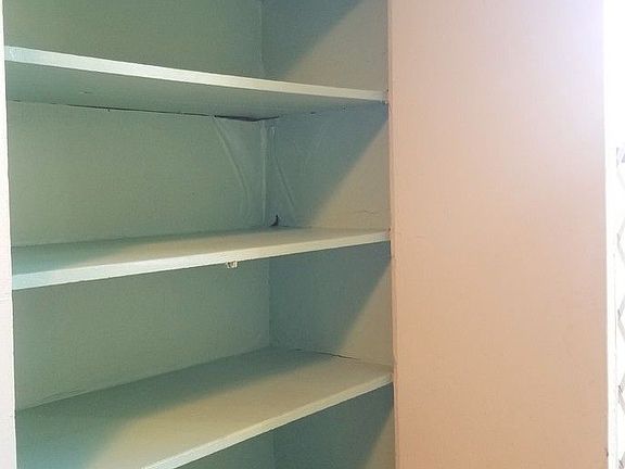 5th image of 163 Starr St APT 4L