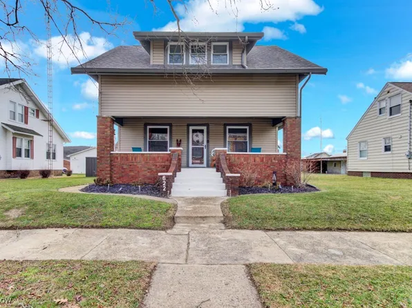 622 W Main St, Malvern, OH 44644