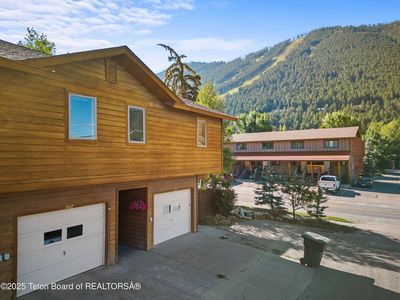 207 W Snow King Ave, Jackson, WY, 83001