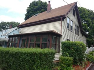 8 Medway St, Dorchester, MA 02124