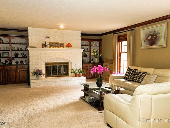 4th image of 2054 Wilmont Dr SE