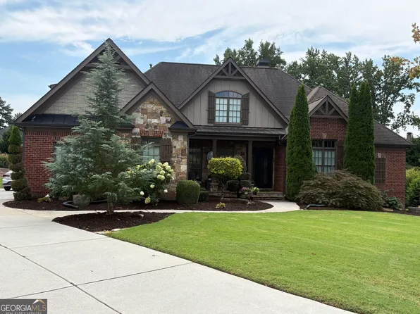2559 Sagebrush Trl, Buford, GA 30519