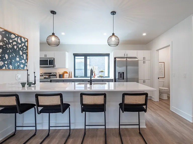 Matilda 235 Townhomes — Photo 20