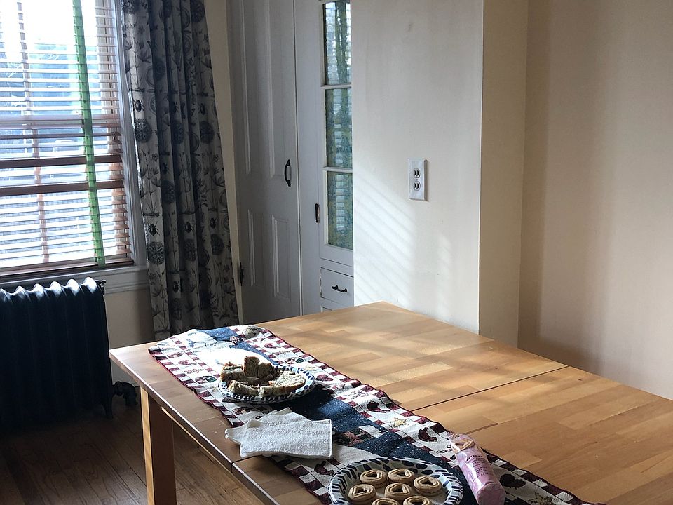 Part of dining room (More pics soon, and of living room with built-in book cases too)