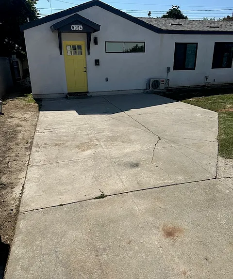 509 S Pearl Ave #A — Photo 3