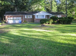 631 Fernwood Farms Rd, Chesapeake, VA 23320