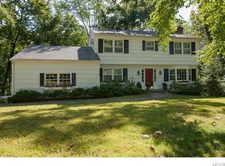 14 Barron Cir, Chappaqua, NY 10514