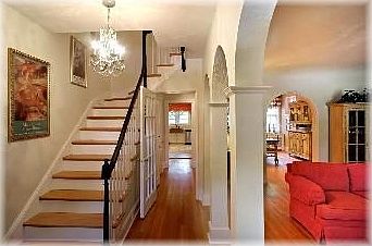 2nd image of 3119 Monument Ave