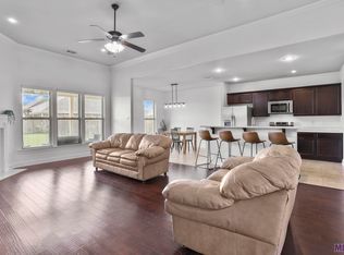 17428 Waterloo Dr, Baton Rouge, LA 70817