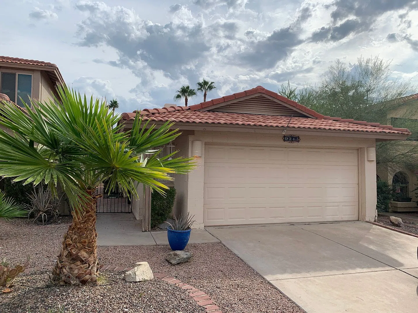 2 bedroom in Ahwatukee — Photo 1