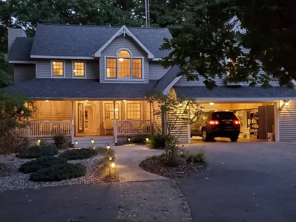 3865 Lake Path, Coloma, MI 49038
