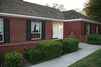 1st image of 9811 Doyle Ct
