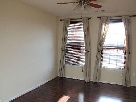 Bedroom - No furniture