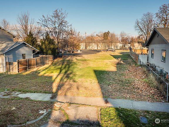 3rd image of 315 S 4th Avenue