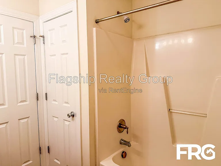 4243 Dudleys Grant Dr — Photo 19