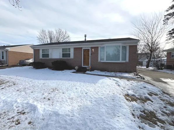 41731 McKinley St, Van Buren Township, MI 48111