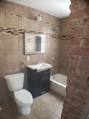 91 W 53rd St #2 Photo 1