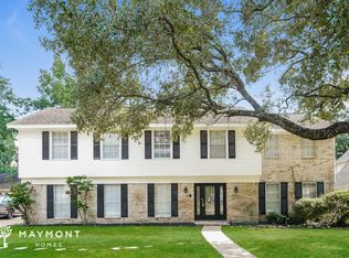 10719 Idlebrook Dr, Houston, TX 77070