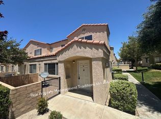 43427 30th St W UNIT 4, Lancaster, CA 93536