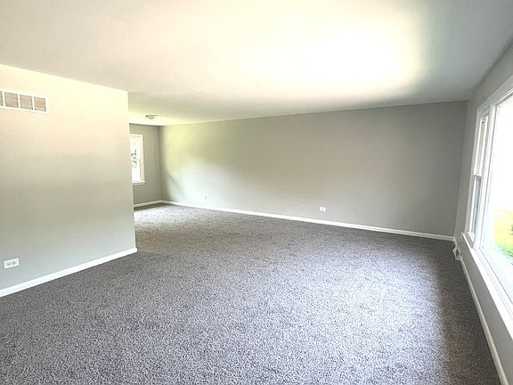 2nd image of 746 W Palm Dr