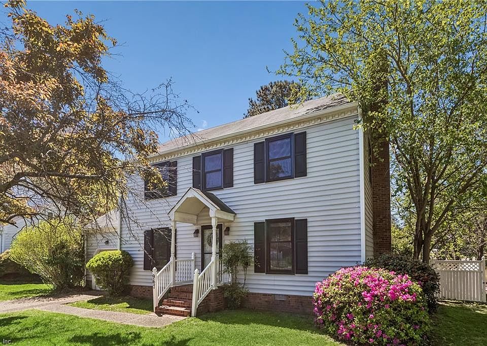 1st image of 967 Colleen Dr