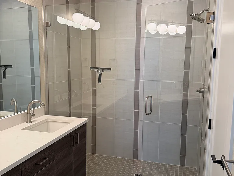 1579 Grove St #3 — Photo 11