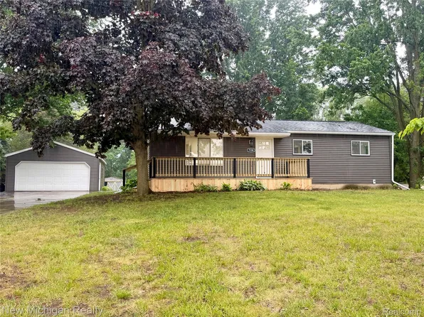 7104 Willard Rd, Millington, MI 48746
